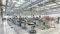 Sala de producción con empleados